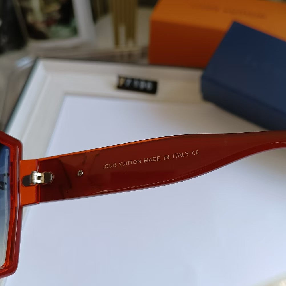 Fashion Large Frame Sunglasses V-With Gift Box