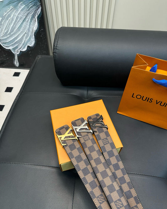 Checkerboard pattern, casual style