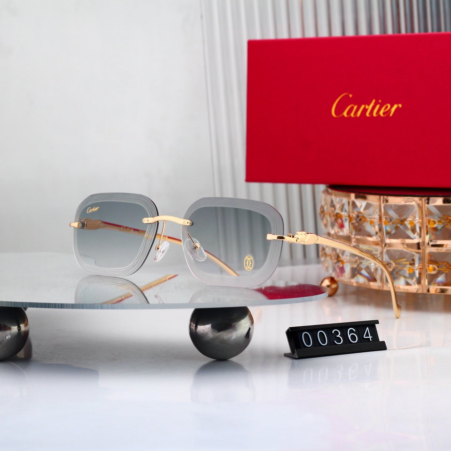 Classic Trendy Sunglasses