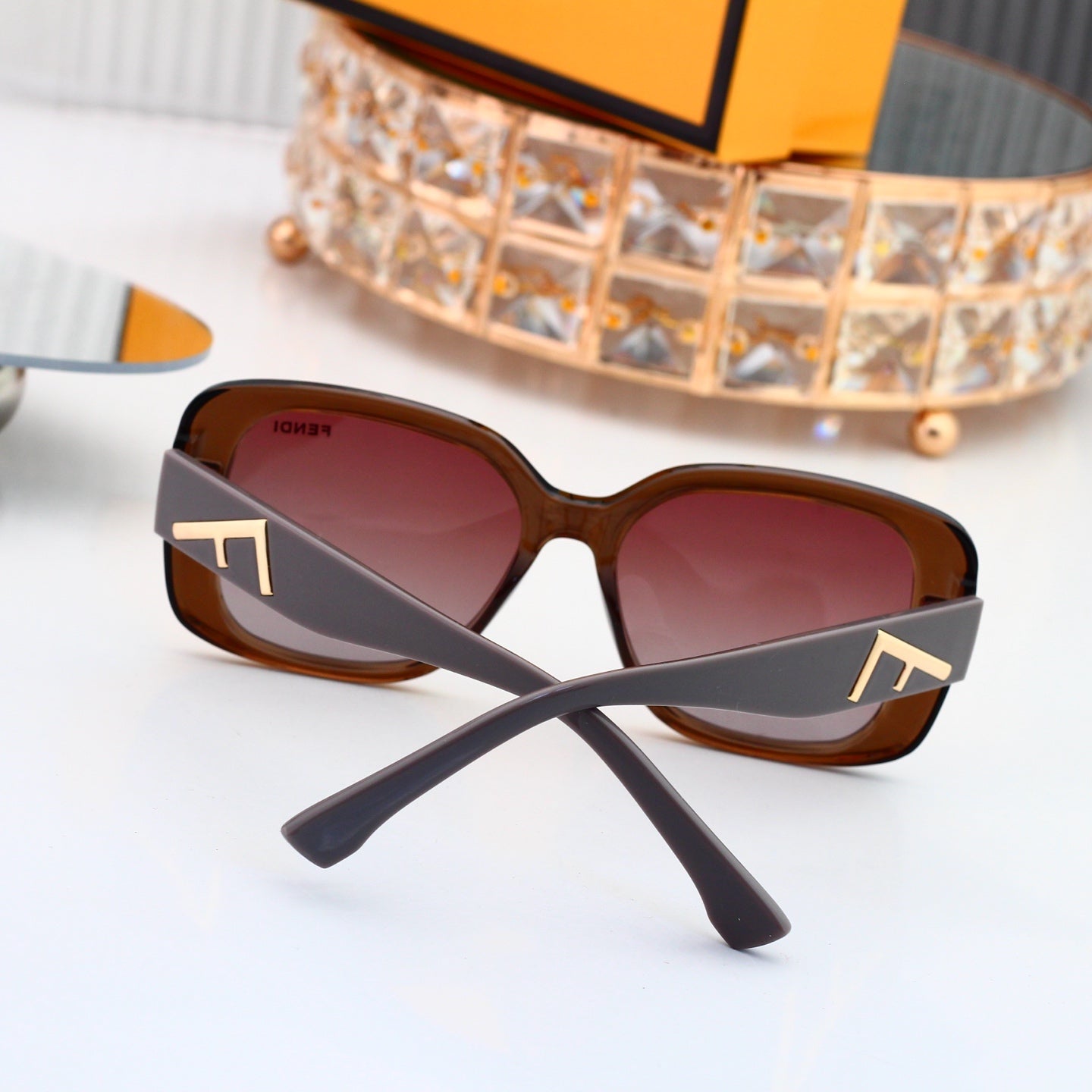 Iconic Fashion Sunglasses