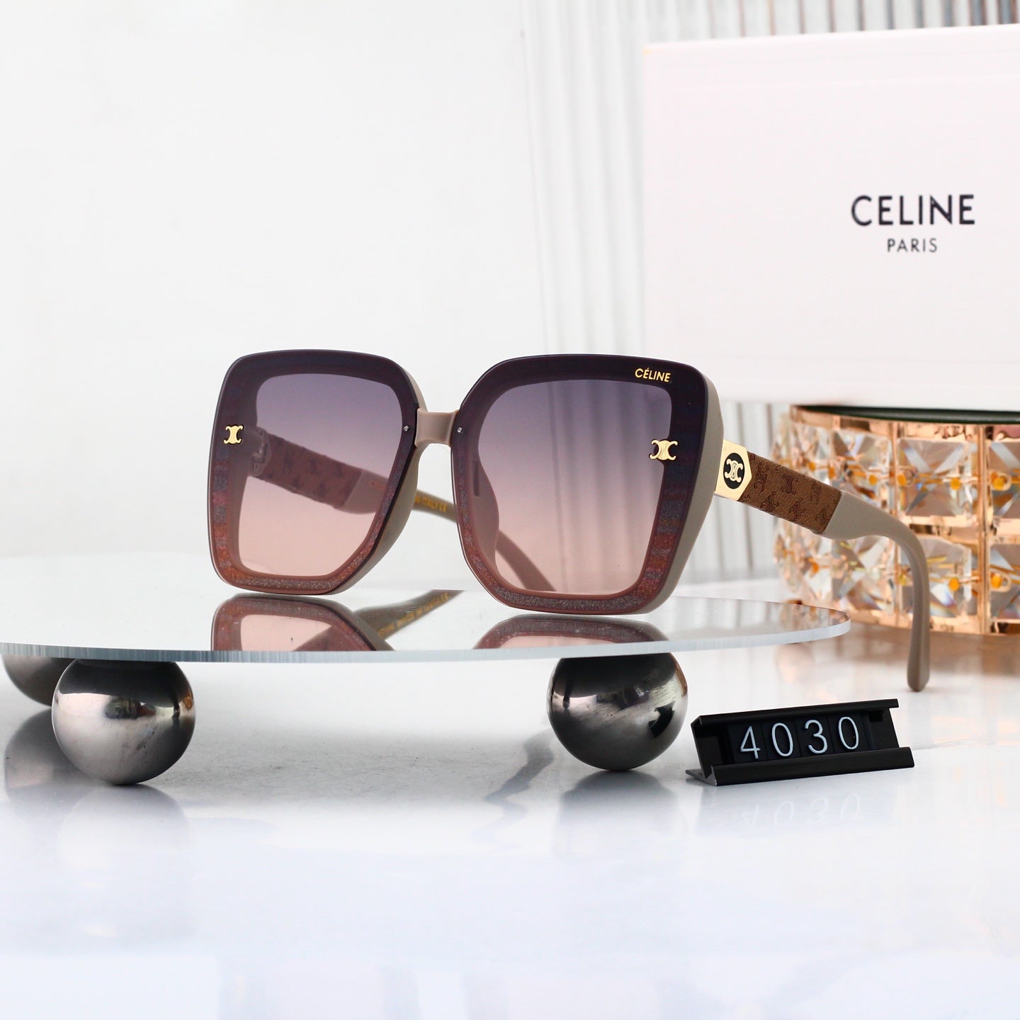 Timeless Fashion Sun Shades