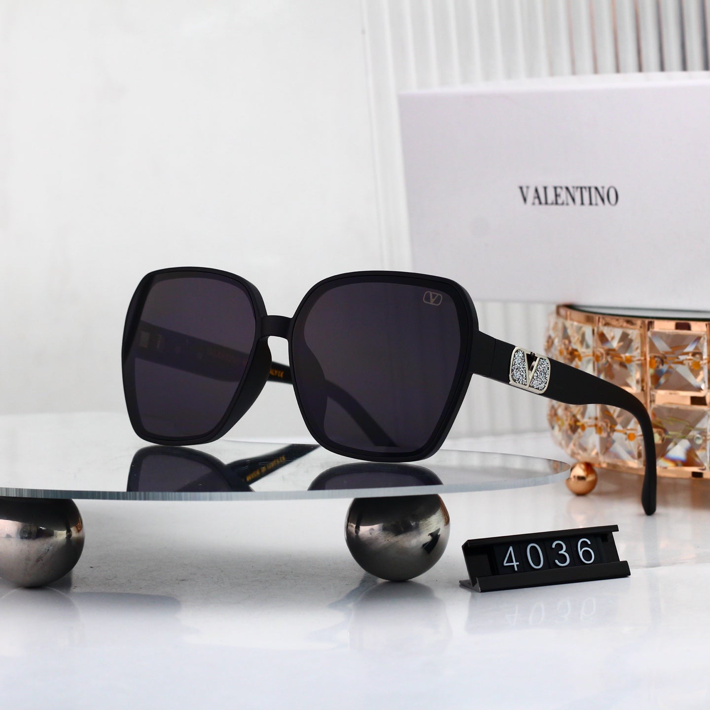 Classic Trendy Sun Shades