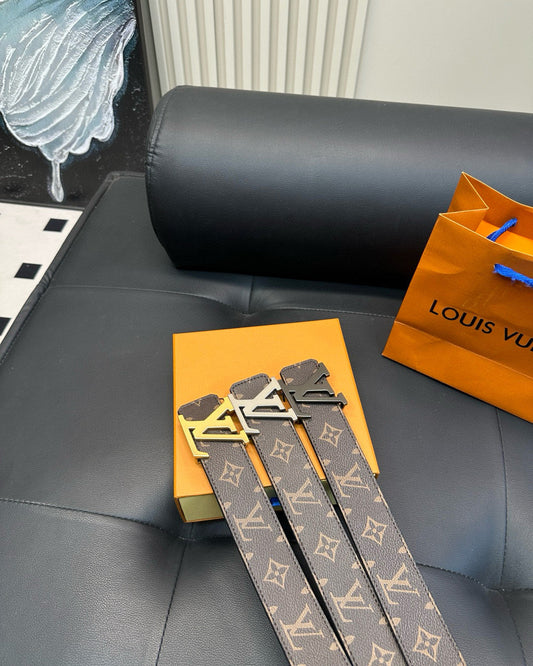 Classic patterns, fashionable and casual style