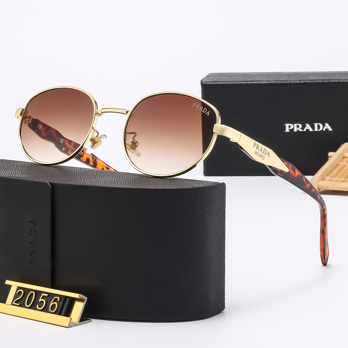 Classic Sunglasses: Trendy Pick