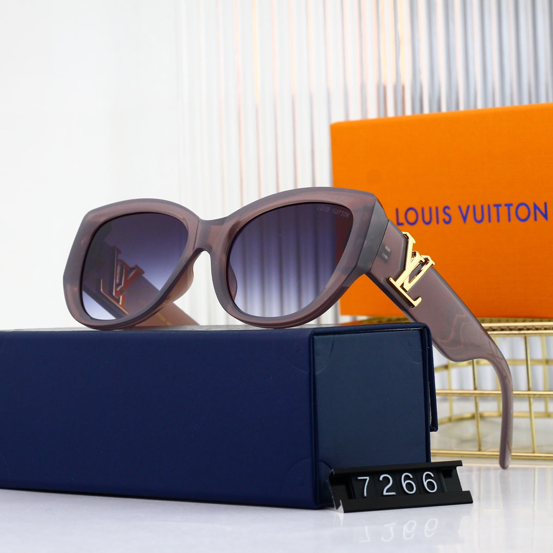 Trendy Iconic Sunglasses Pick