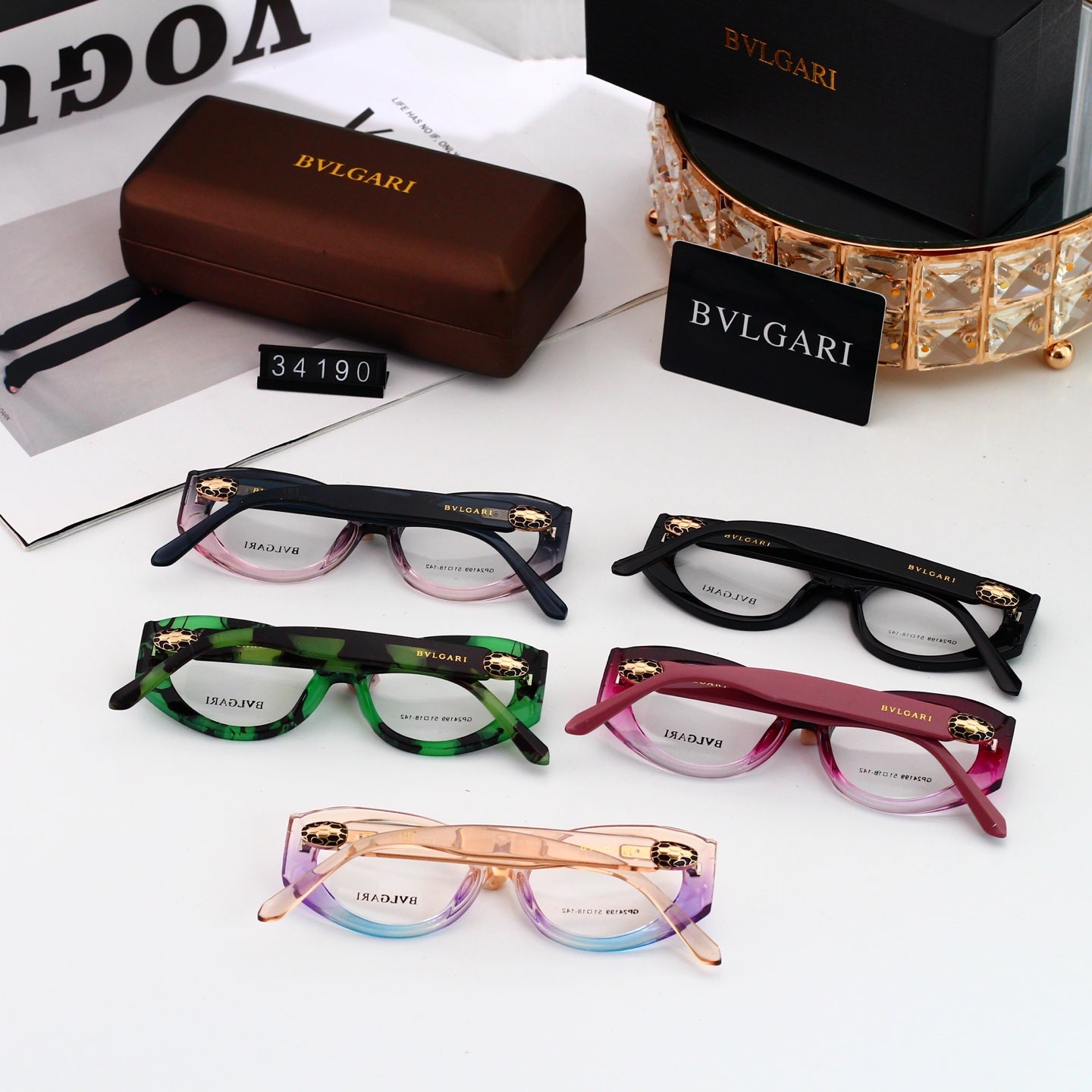 Timeless Sunglasses: Versatile Style