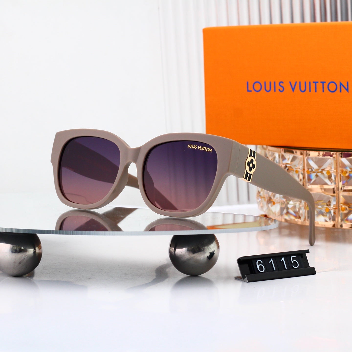 Timeless Style Sunglasses