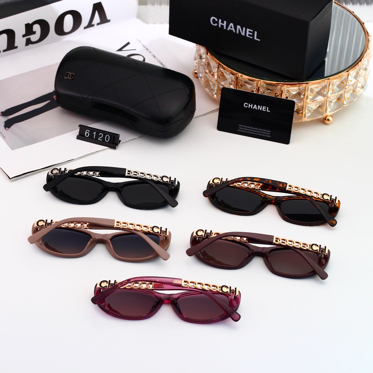 Chic Iconic Sun Glasses Now