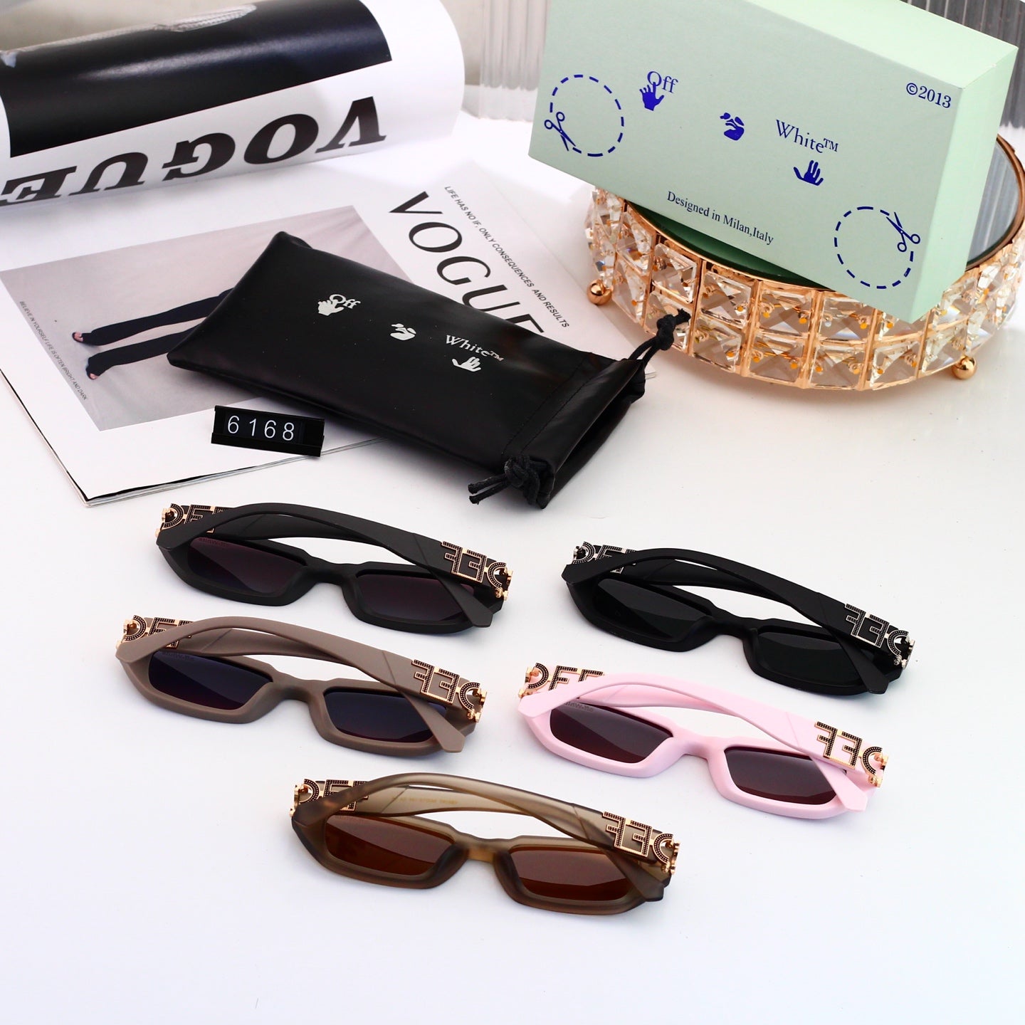 Timeless Style Sunglasses Must-Have