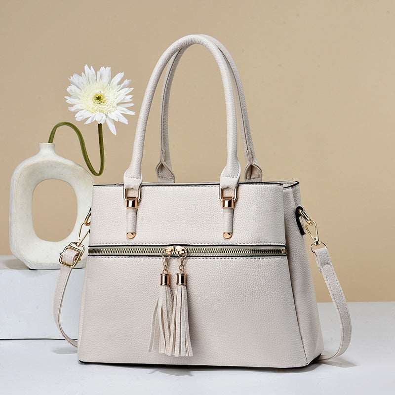 Women's Large Capacity Soft Leather Tassel Shoulder Bag